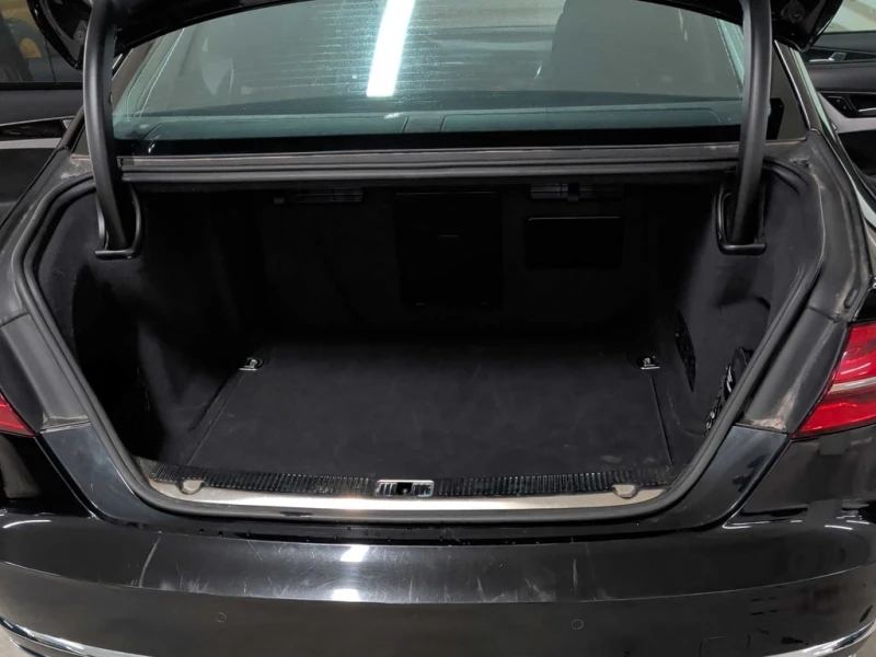 Audi A8 * 3.0L TDI * CARFAX * БЕЗ ПЪРВОНАЧАЛНА ВНОСКА, снимка 10 - Автомобили и джипове - 53216272