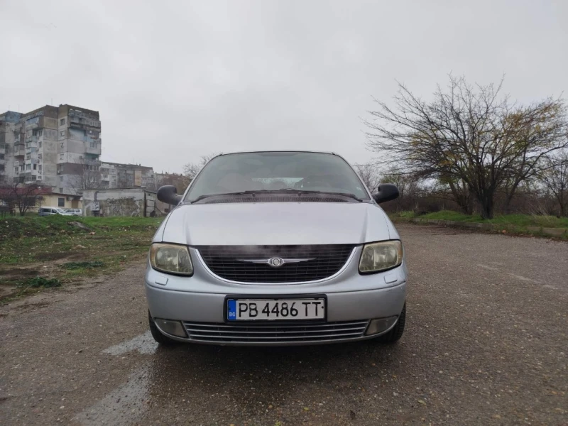 Chrysler Voyager 2.5 CRD, снимка 5 - Автомобили и джипове - 53296022