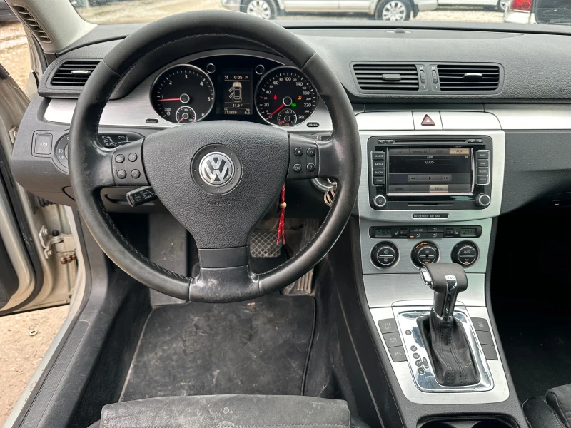 VW Passat 2.0TDI ~АВТОМАТ~, снимка 8 - Автомобили и джипове - 53505487