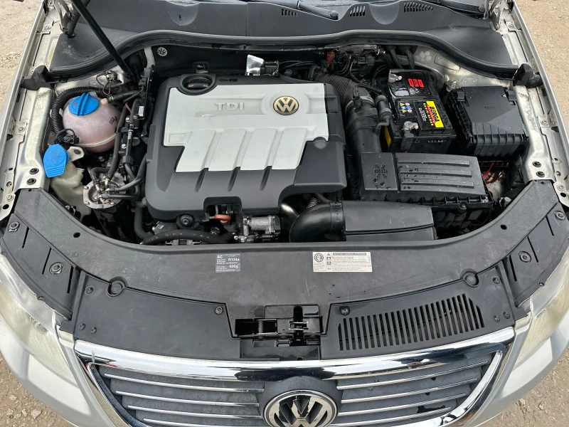 VW Passat 2.0TDI ~АВТОМАТ~, снимка 17 - Автомобили и джипове - 53505487