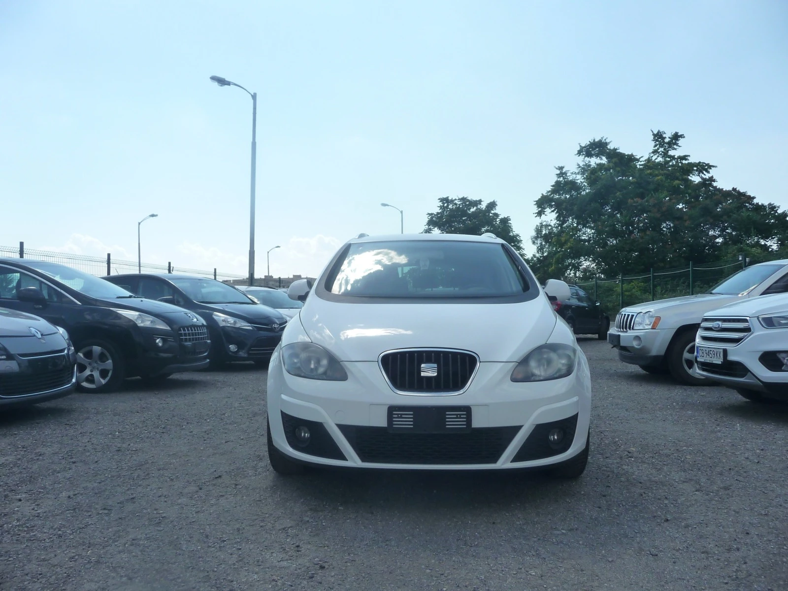 Seat Altea 1.6TDI-XL АВТОМАТИК-ПЕРФЕКТНА, снимка 1