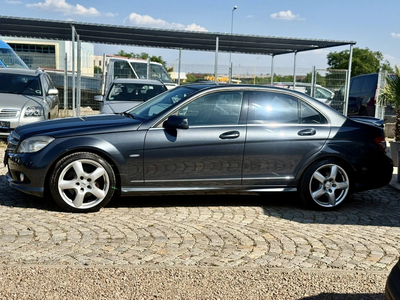 Mercedes-Benz C 320 3.2 AMG AVTOMAT - изображение 2