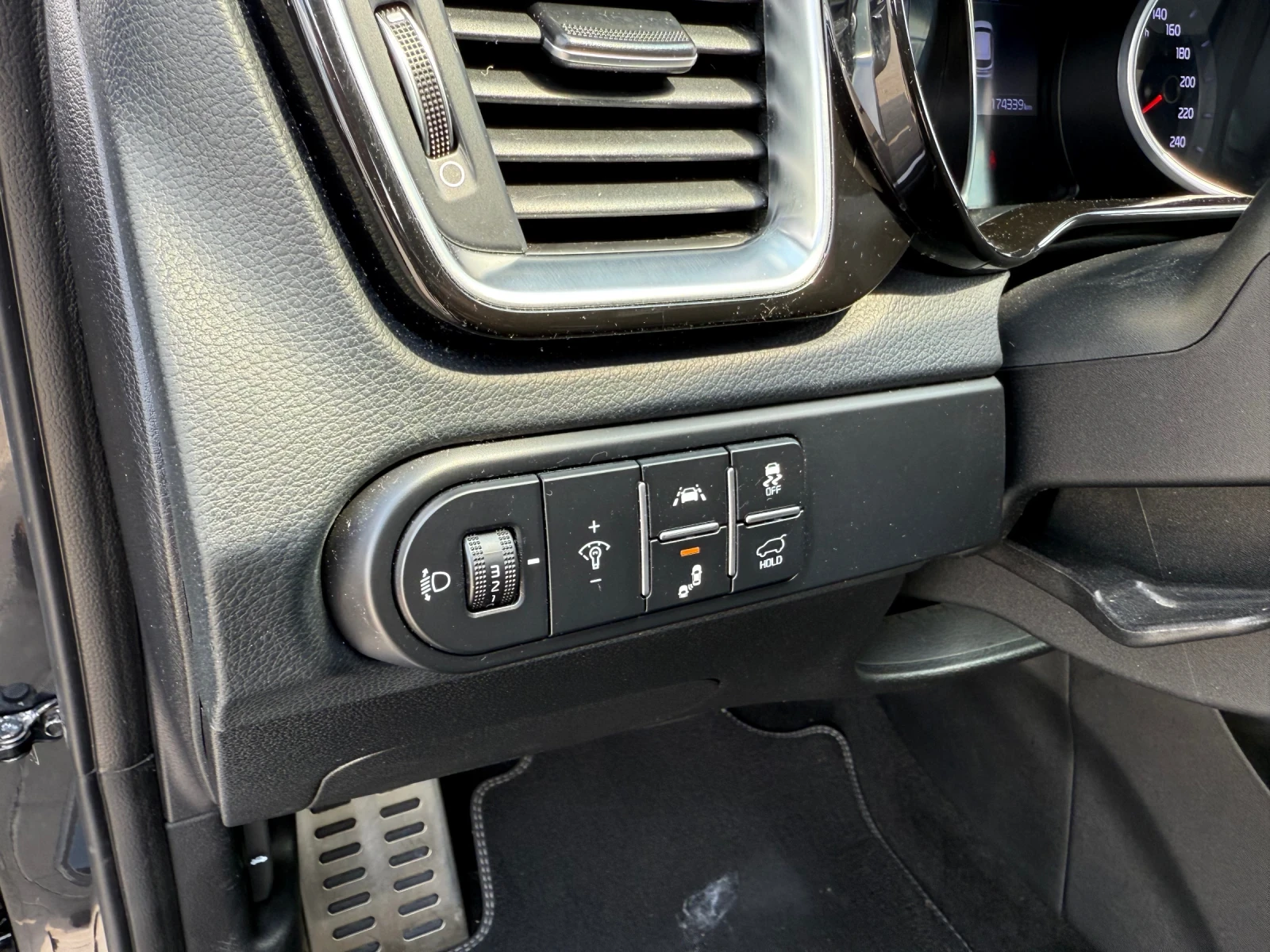 Kia Ceed 1.4turbo/140hp/GT-Line/FULL EXTRA - изображение 10