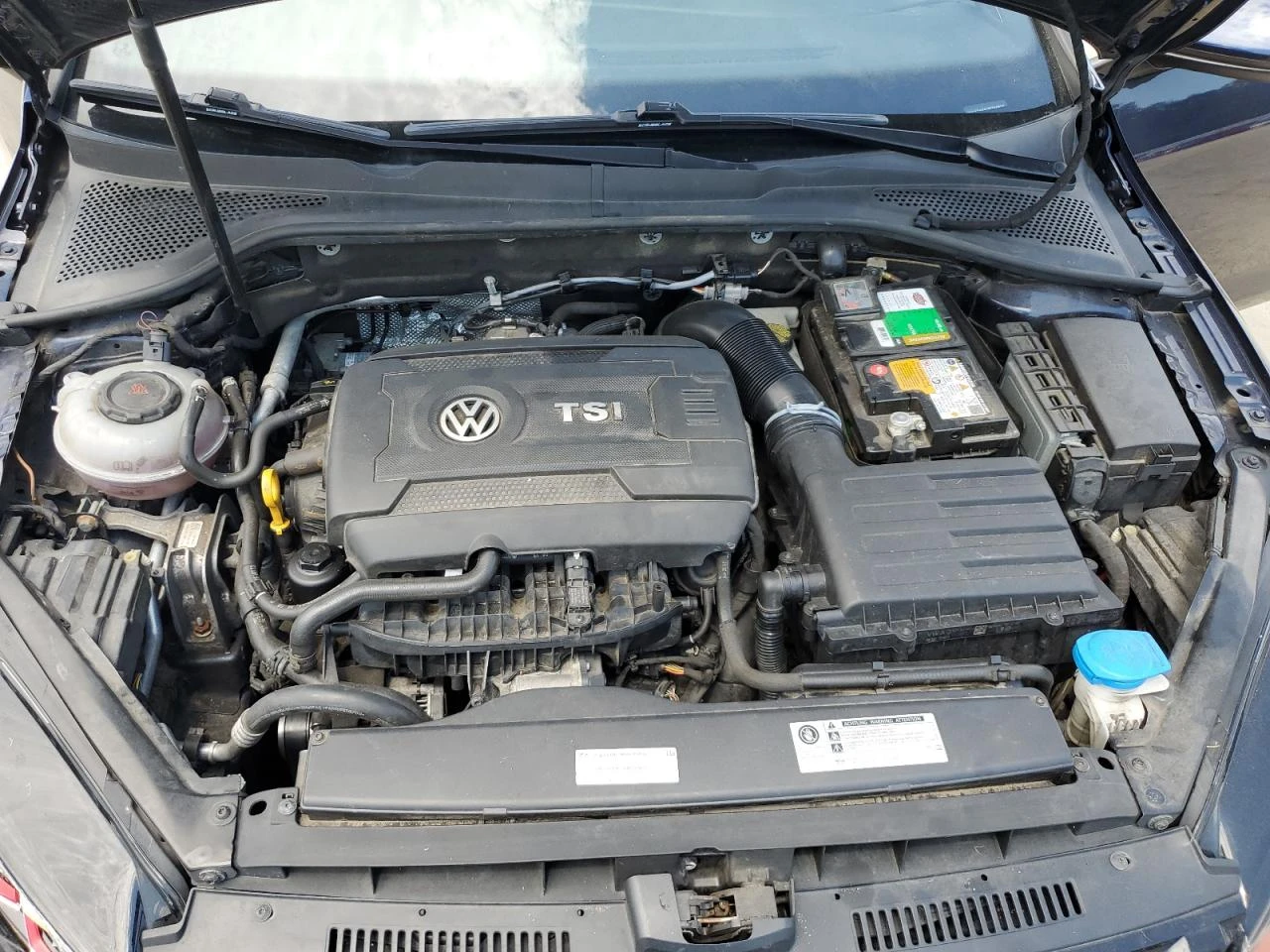 VW Golf GTI 2.0T S * Kрайна цена*  | Mobile.bg — изображение 11