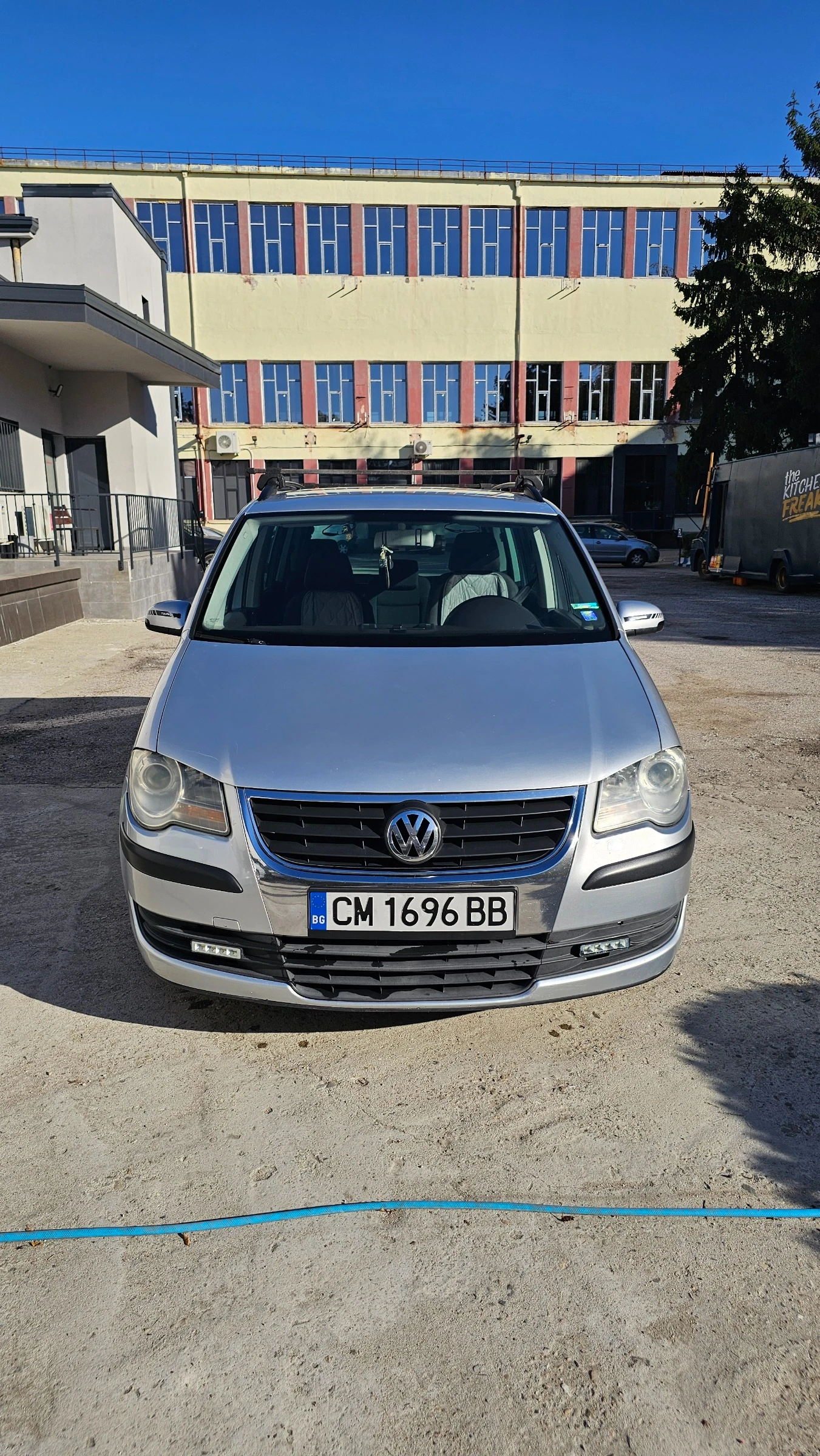 VW Touran  - изображение 2