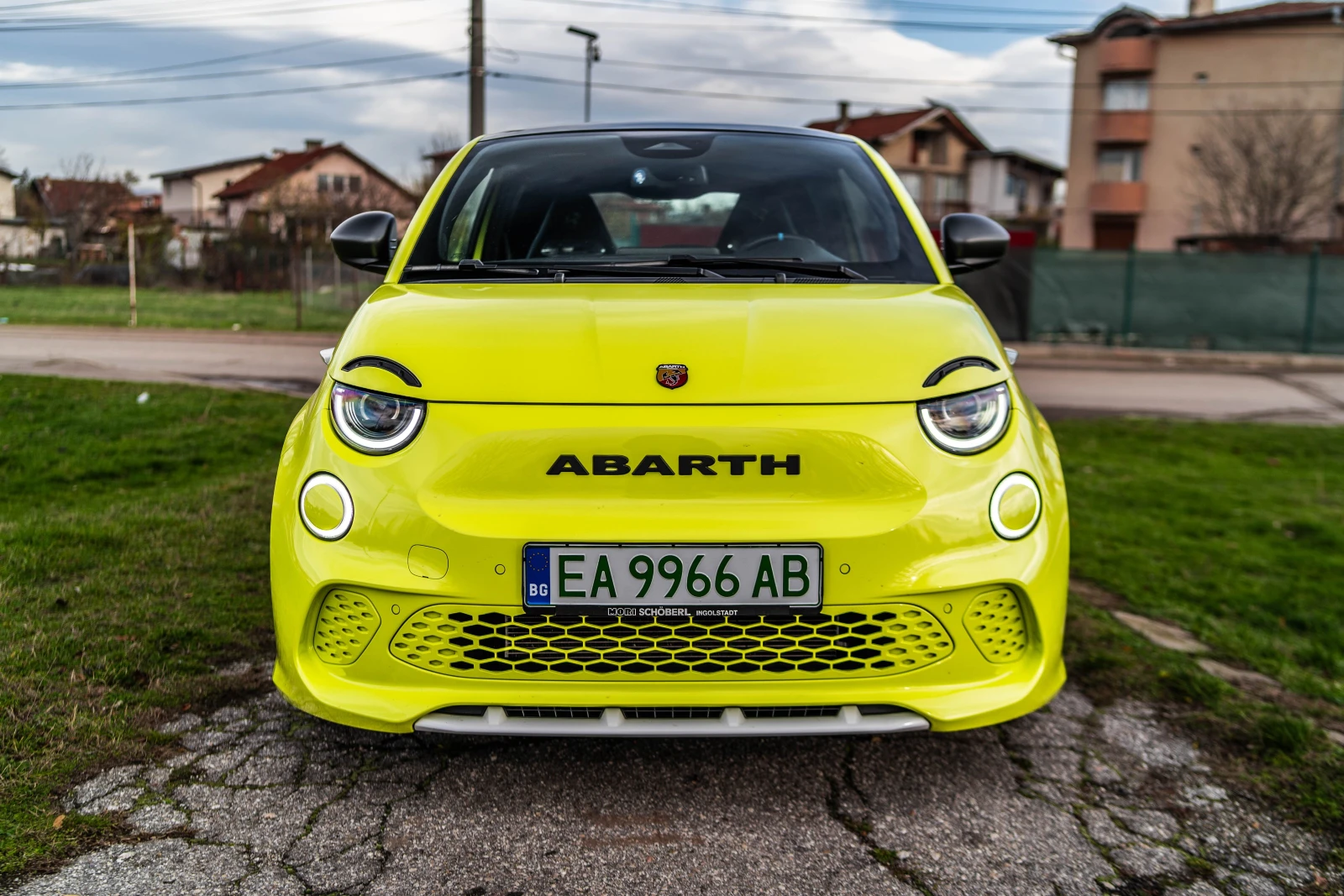 Abarth 500e  - изображение 4