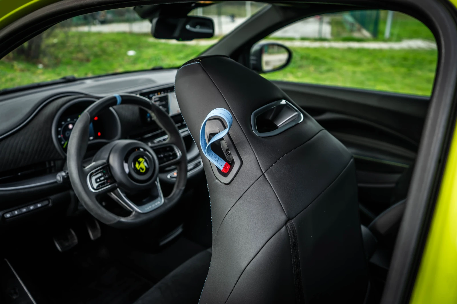 Abarth 500e | Mobile.bg   12