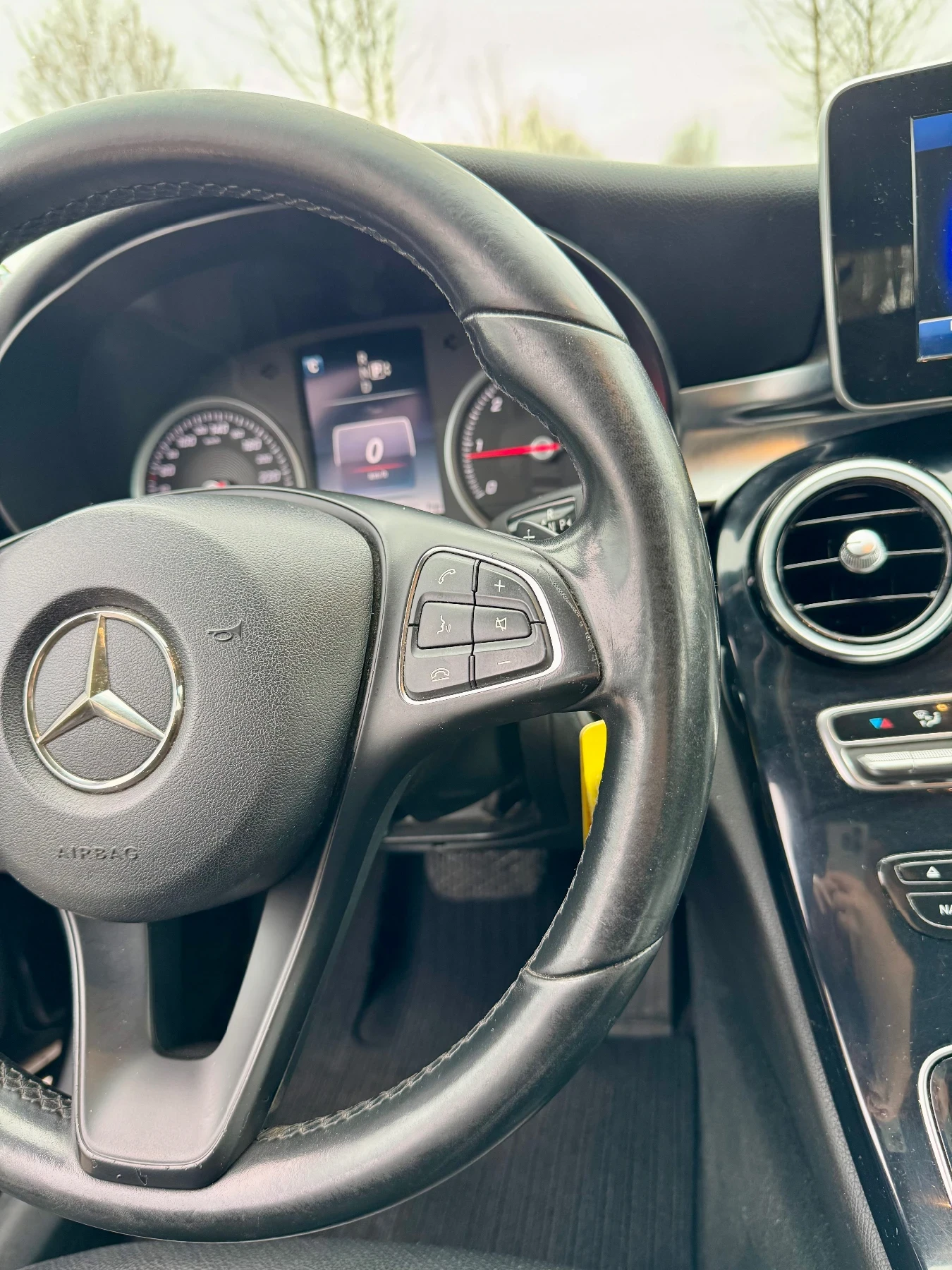 Mercedes-Benz C 220 Multibeam* Подгрев* Нави, снимка 11 - Автомобили и джипове - 54314564