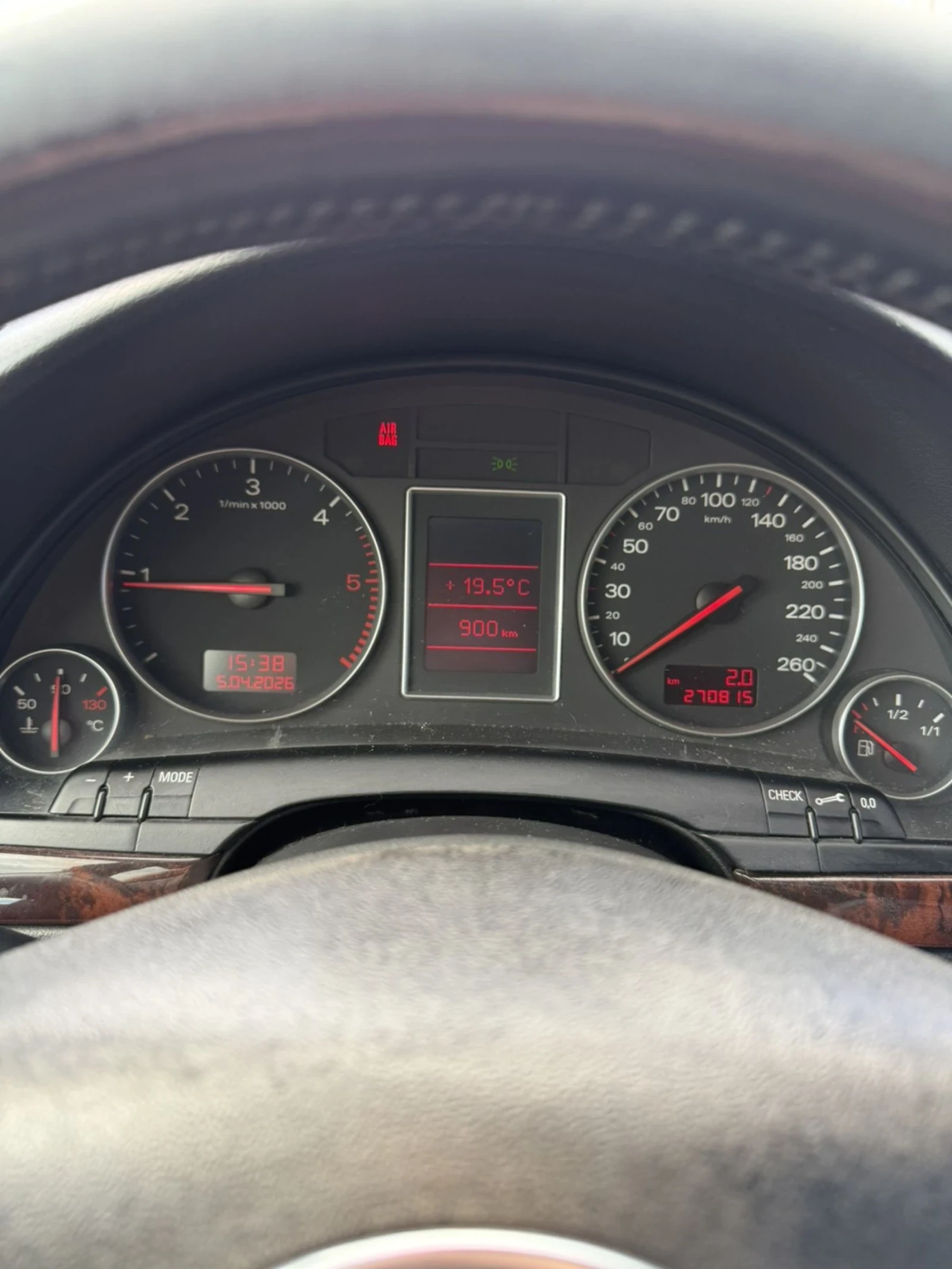 Audi A4 1.9tdi 131 konia kato nova 271000km, снимка 5 - Автомобили и джипове - 54098863