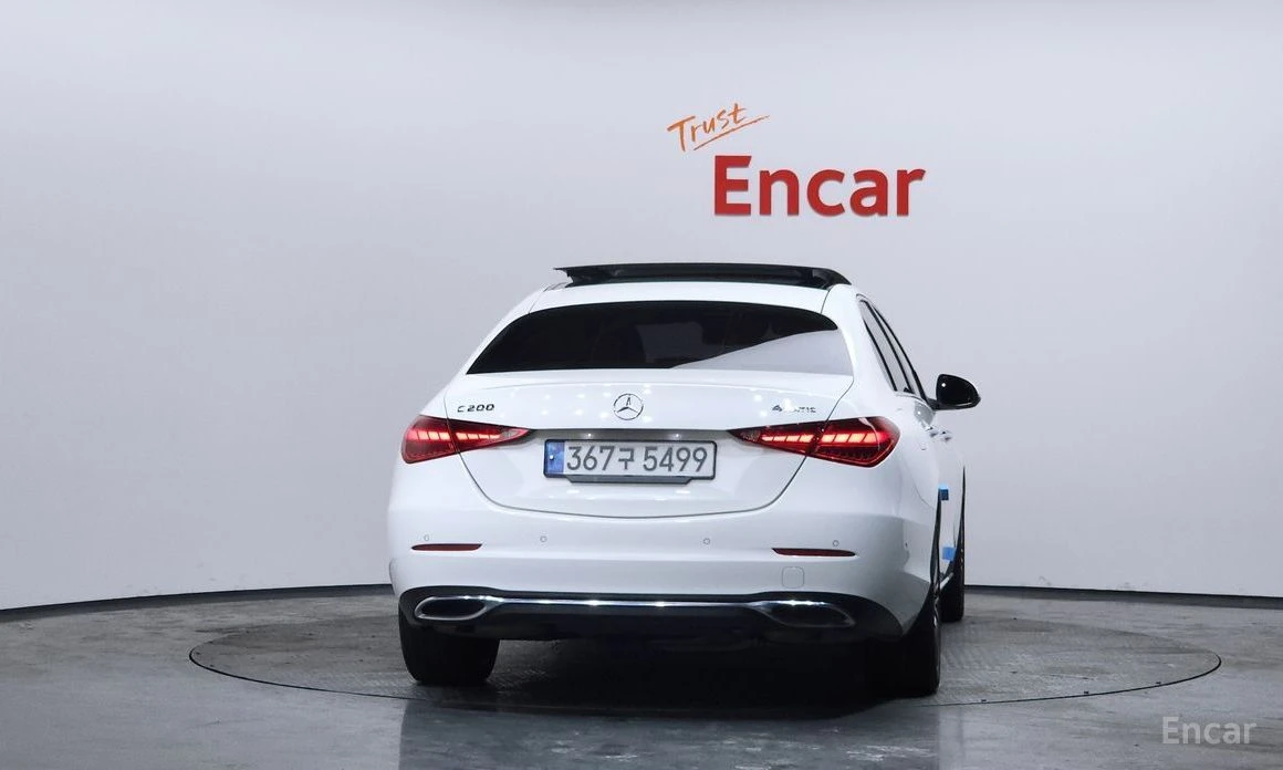 Mercedes-Benz C 200, снимка 4 - Автомобили и джипове - 54394563