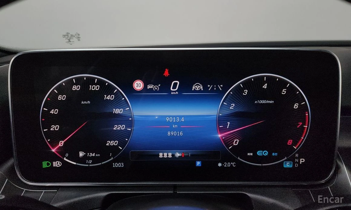 Mercedes-Benz C 200, снимка 8 - Автомобили и джипове - 54394563
