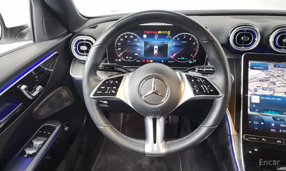 Mercedes-Benz C 200, снимка 13 - Автомобили и джипове - 54394563