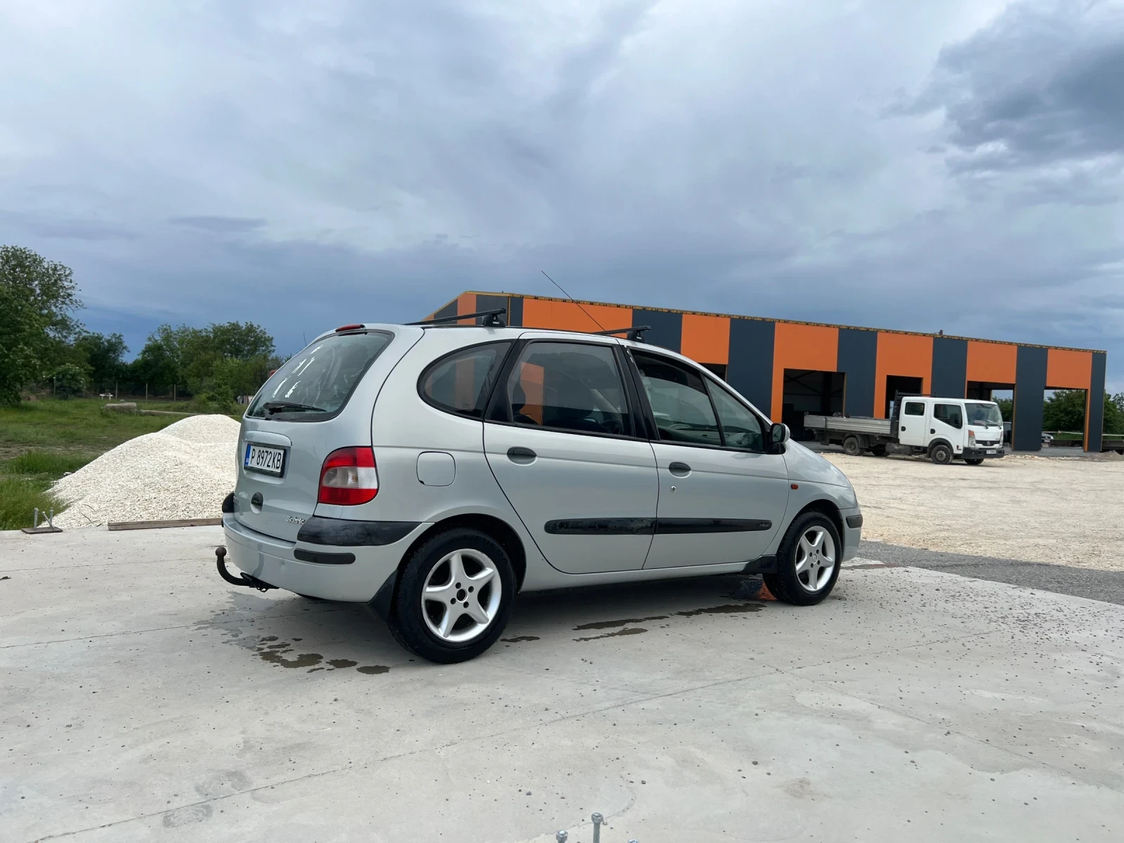 Renault Scenic, снимка 4 - Автомобили и джипове - 54609060