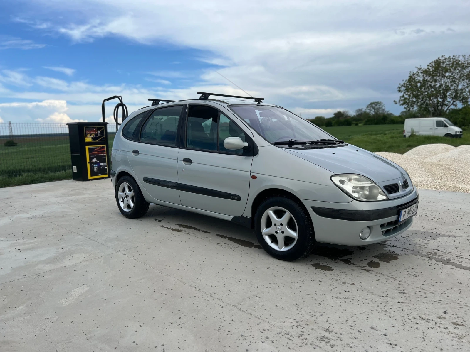 Renault Scenic, снимка 2 - Автомобили и джипове - 54609060