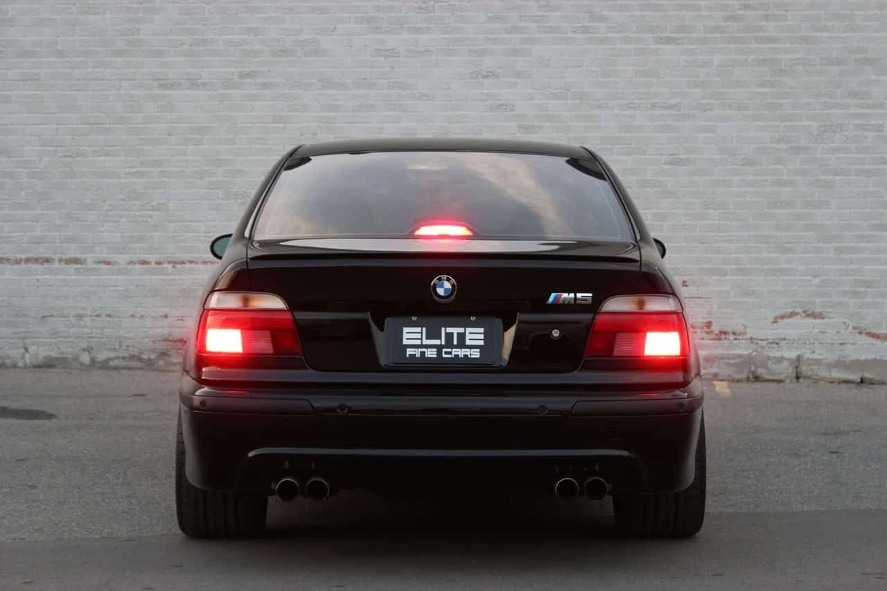 BMW M5 | ФИКСИРАНА ЦЕНА ДО БЪЛГАРИЯ | , снимка 6 - Автомобили и джипове - 54655830