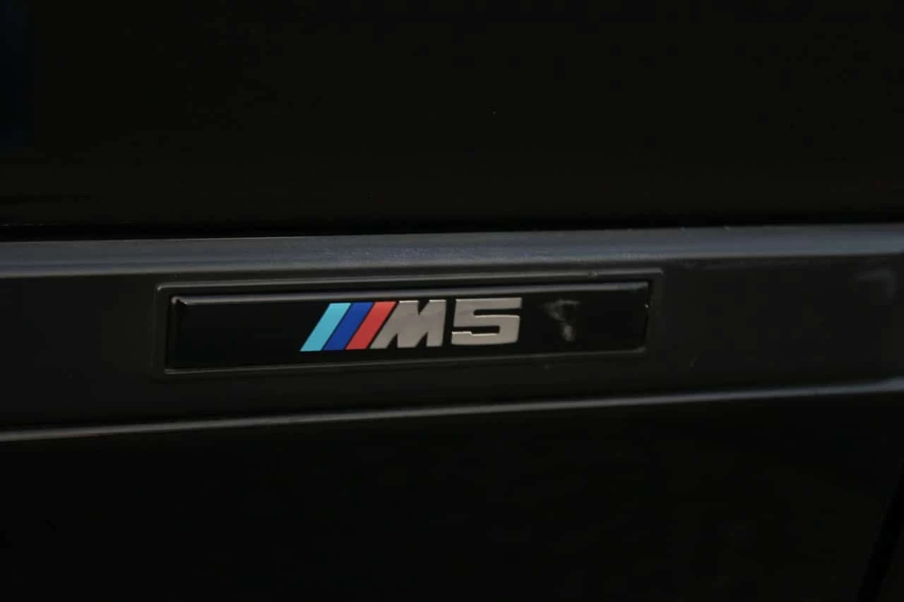 BMW M5 | ФИКСИРАНА ЦЕНА ДО БЪЛГАРИЯ | , снимка 11 - Автомобили и джипове - 54655830