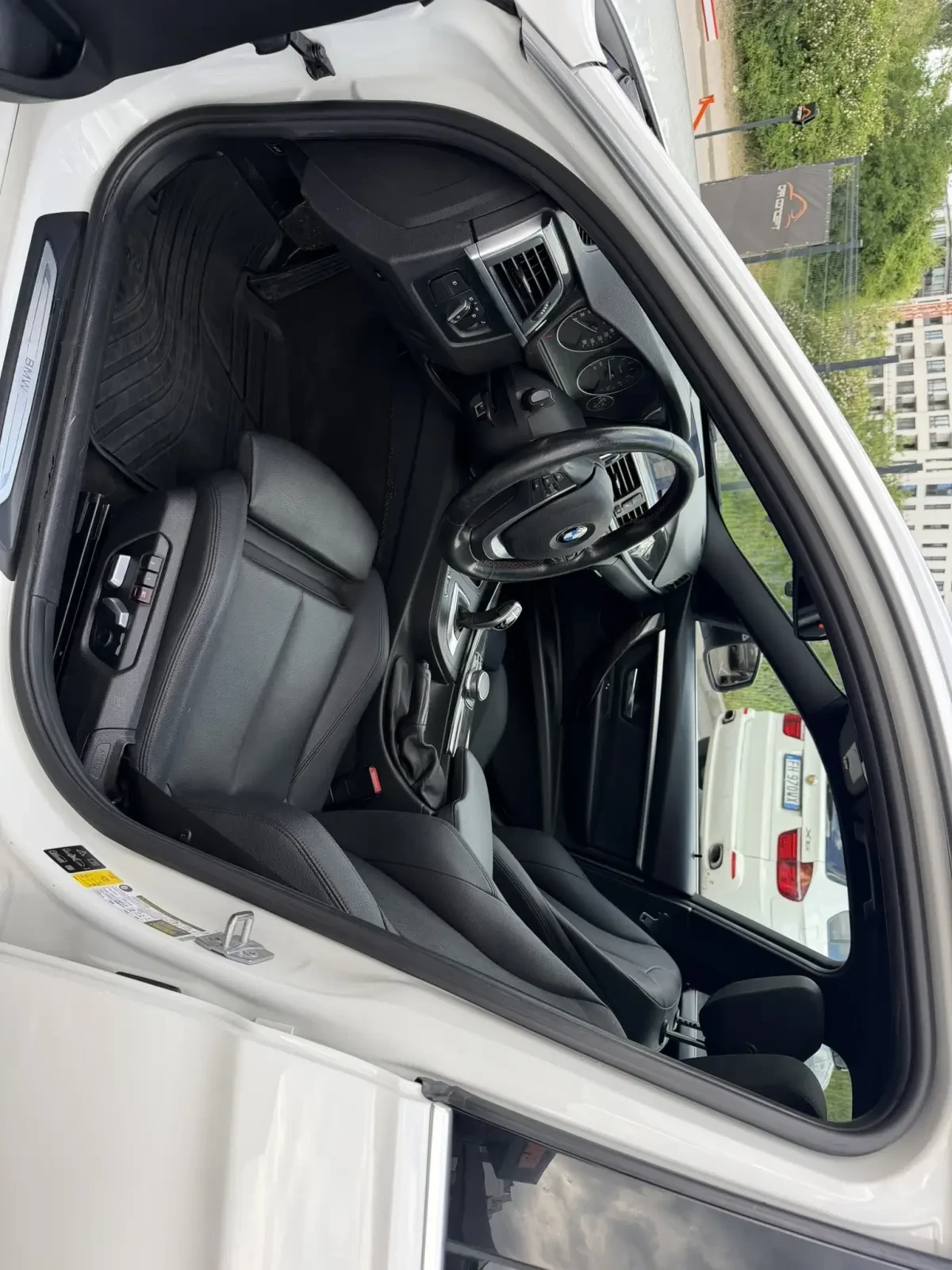 BMW 330 iX | Mobile.bg � ����������� 6