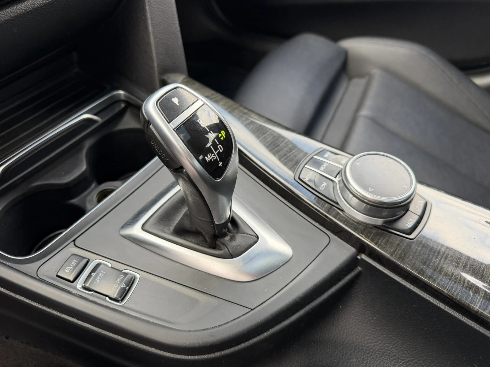 BMW 330 iX | Mobile.bg � ����������� 11