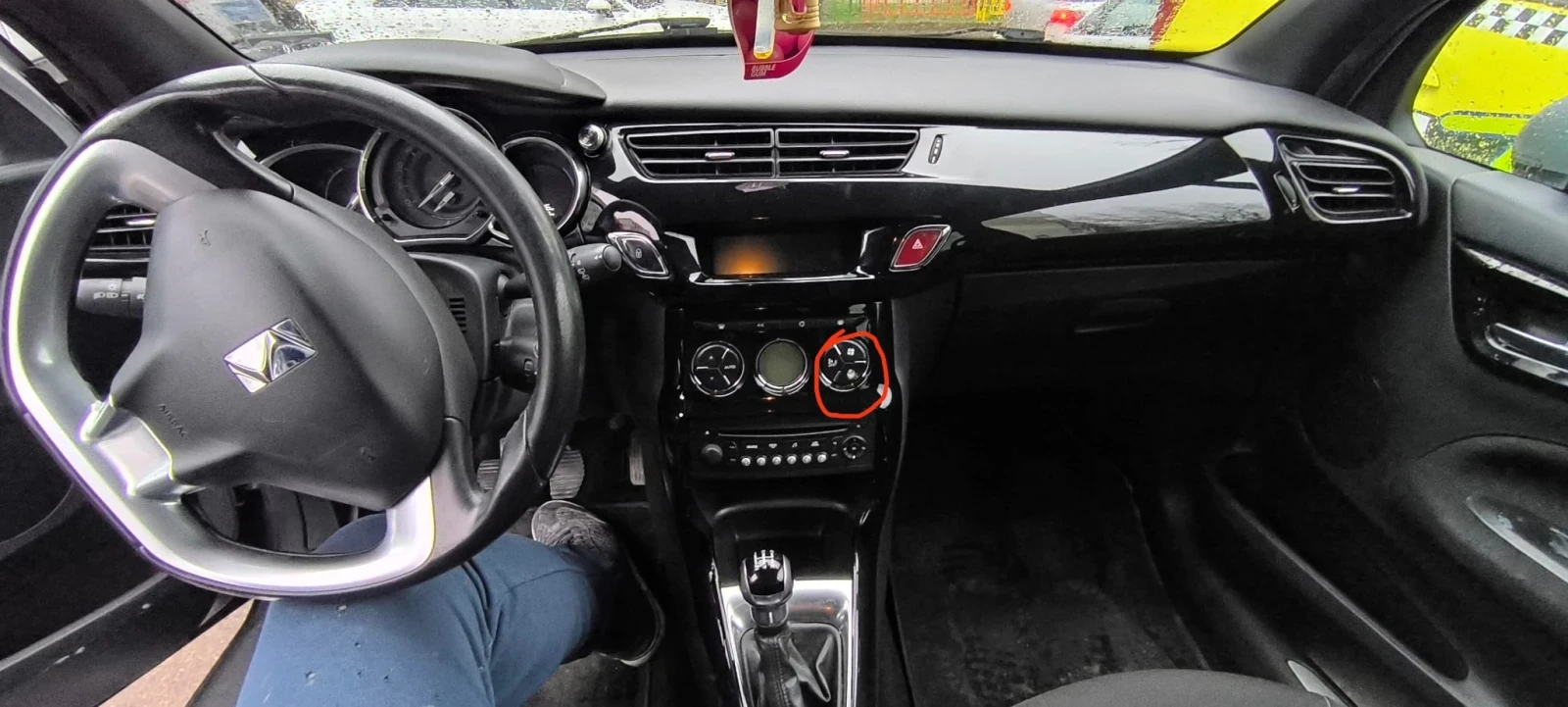 Citroen DS3, снимка 8 - Автомобили и джипове - 55295920
