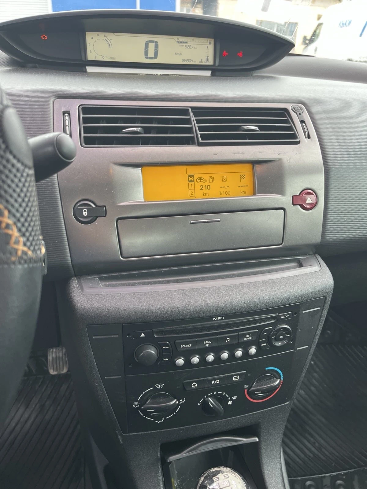 Citroen C4, снимка 6 - Автомобили и джипове - 55301143