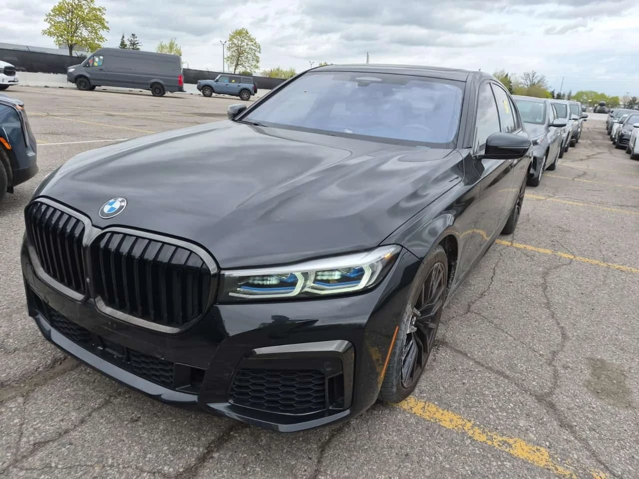BMW 750 * Sedan 750i Xdrive * CARFAX * 