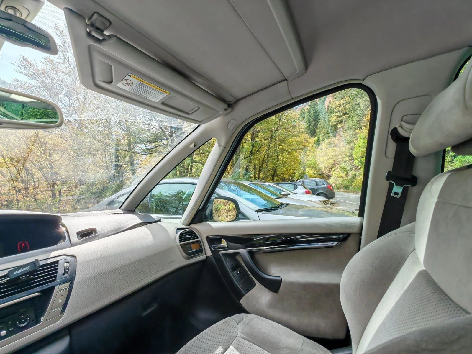 Citroen Grand C4 Picasso, снимка 12 - Автомобили и джипове - 56724464
