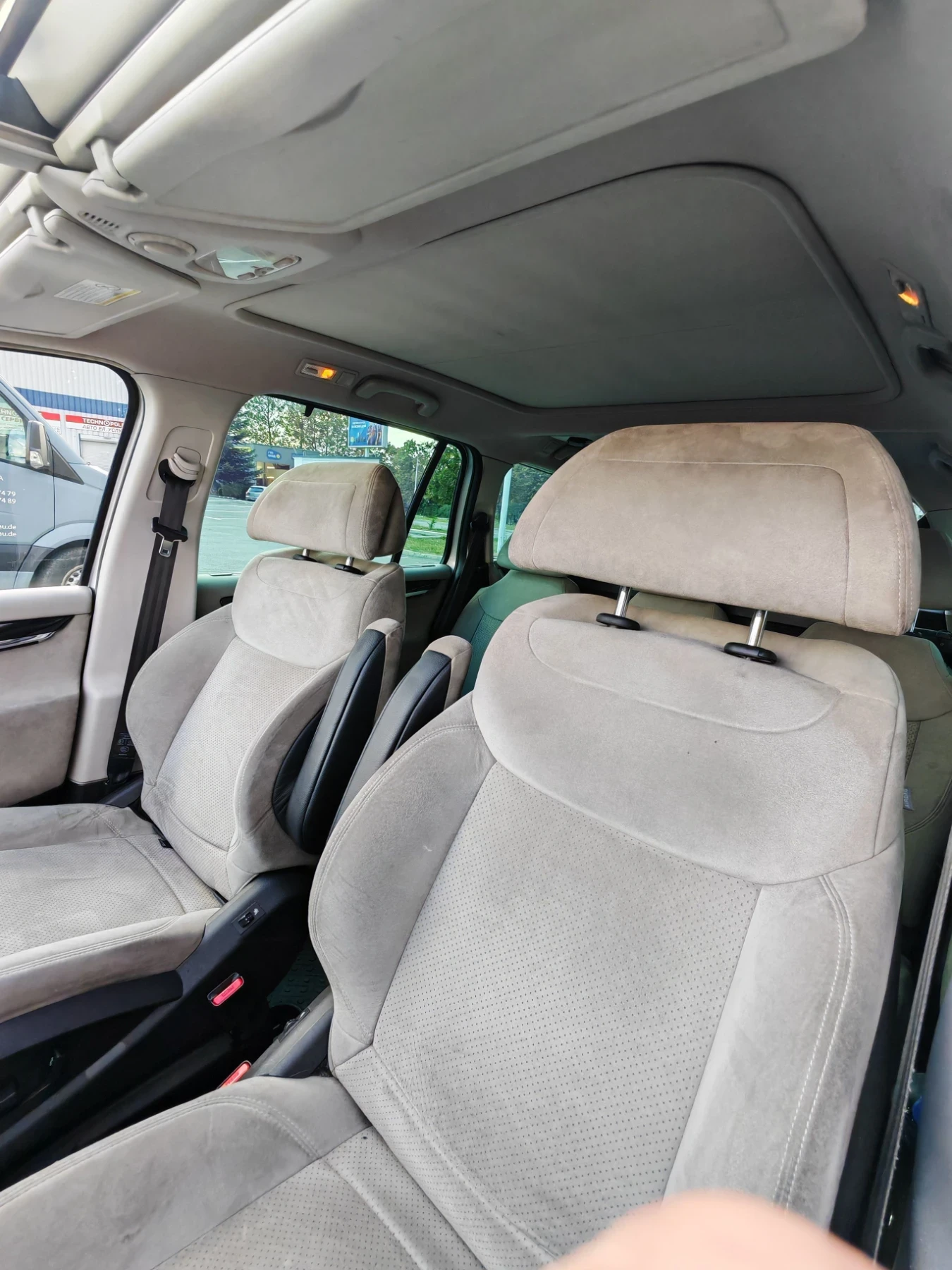 Citroen Grand C4 Picasso, снимка 9 - Автомобили и джипове - 56724464
