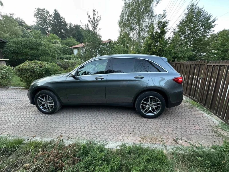 Mercedes-Benz GLC 250 4Matic, снимка 2 - Автомобили и джипове - 52723772