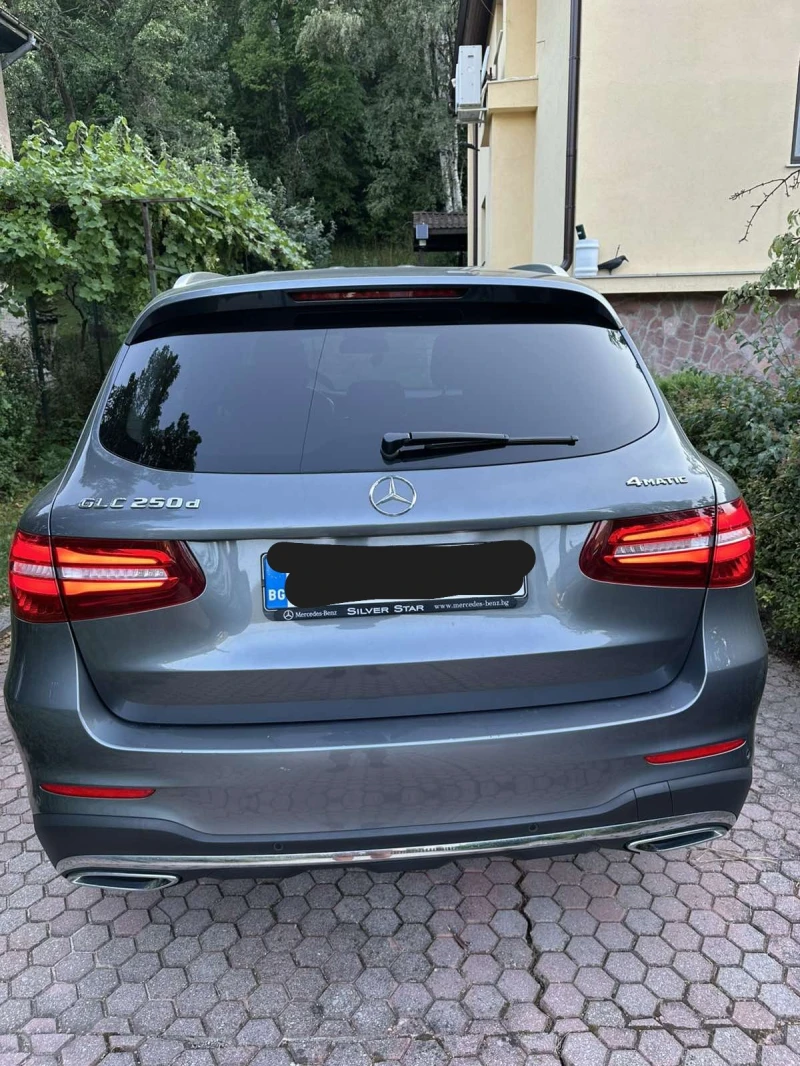 Mercedes-Benz GLC 250 4Matic, снимка 4 - Автомобили и джипове - 52723772