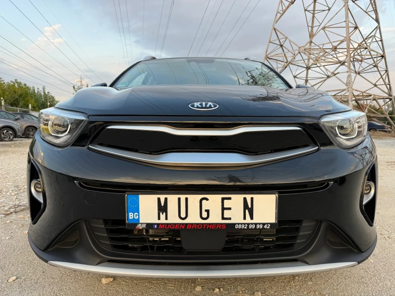 Kia Stonic 93 000 км. / 4 ЦИЛИНДЪРА / БЕНЗИН / ЕВРО 6, снимка 3 - Автомобили и джипове - 51688251