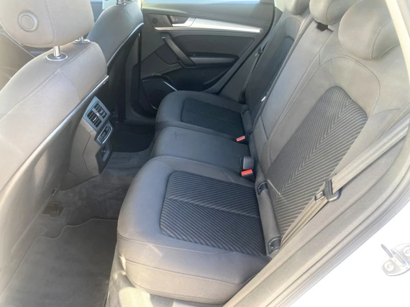 Audi Q5 40 TDI 204к.с FACE LIFT 2021, снимка 11 - Автомобили и джипове - 52412550