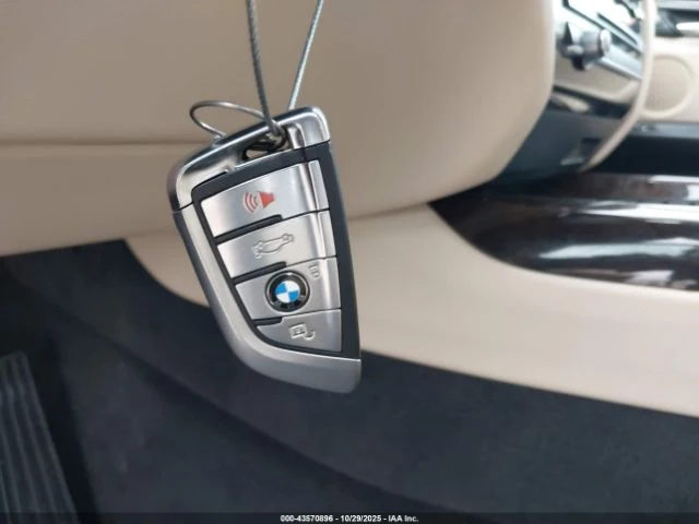 BMW X5 xDrive35i, снимка 16 - Автомобили и джипове - 53610025