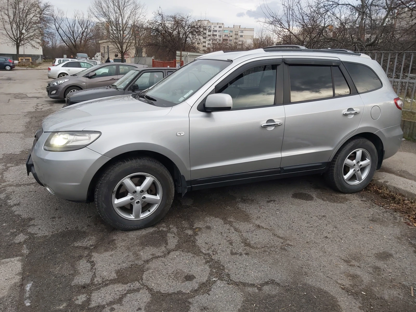 Hyundai Santa fe, снимка 4 - Автомобили и джипове - 53834671