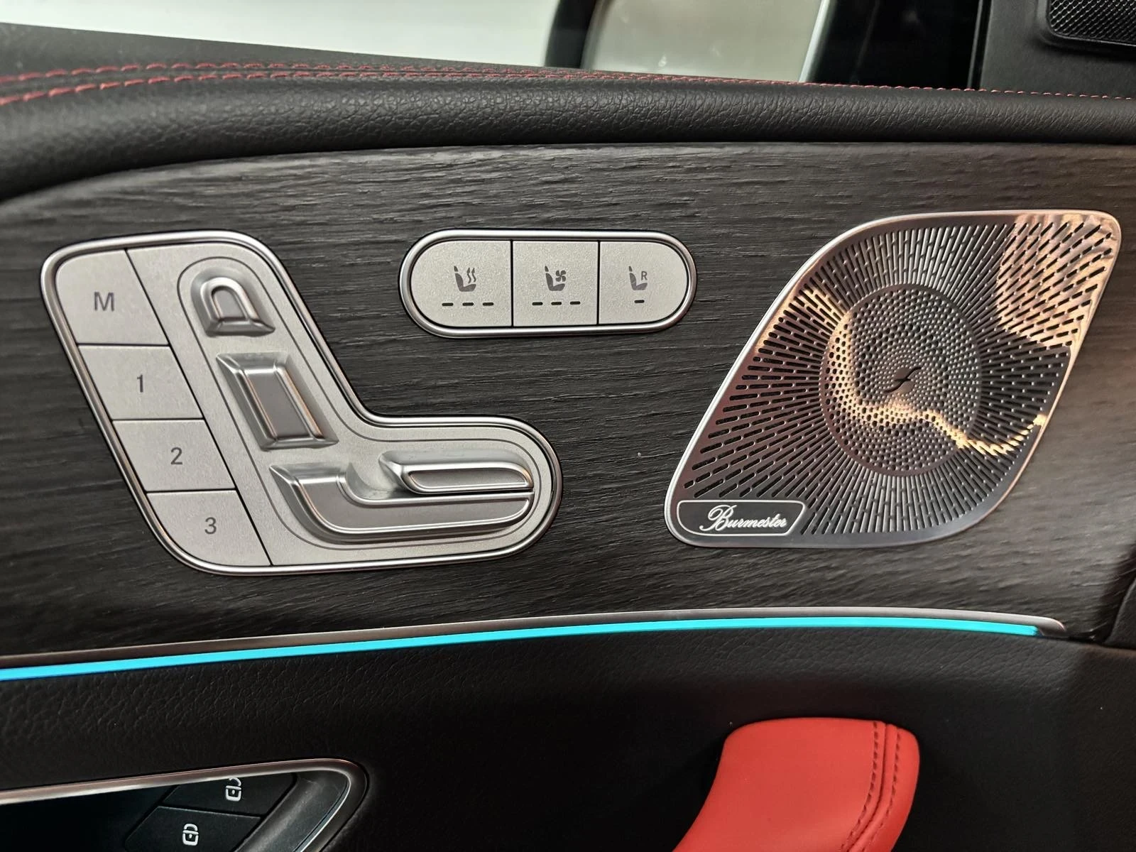 Mercedes-Benz GLE 53 4MATIC Първи собственик, снимка 8 - Автомобили и джипове - 54304751