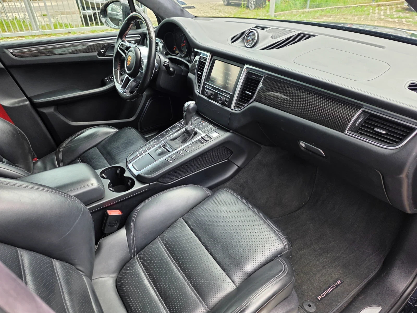 Porsche Macan TURBO CARBON БАРТЕР , снимка 11 - Автомобили и джипове - 54593046