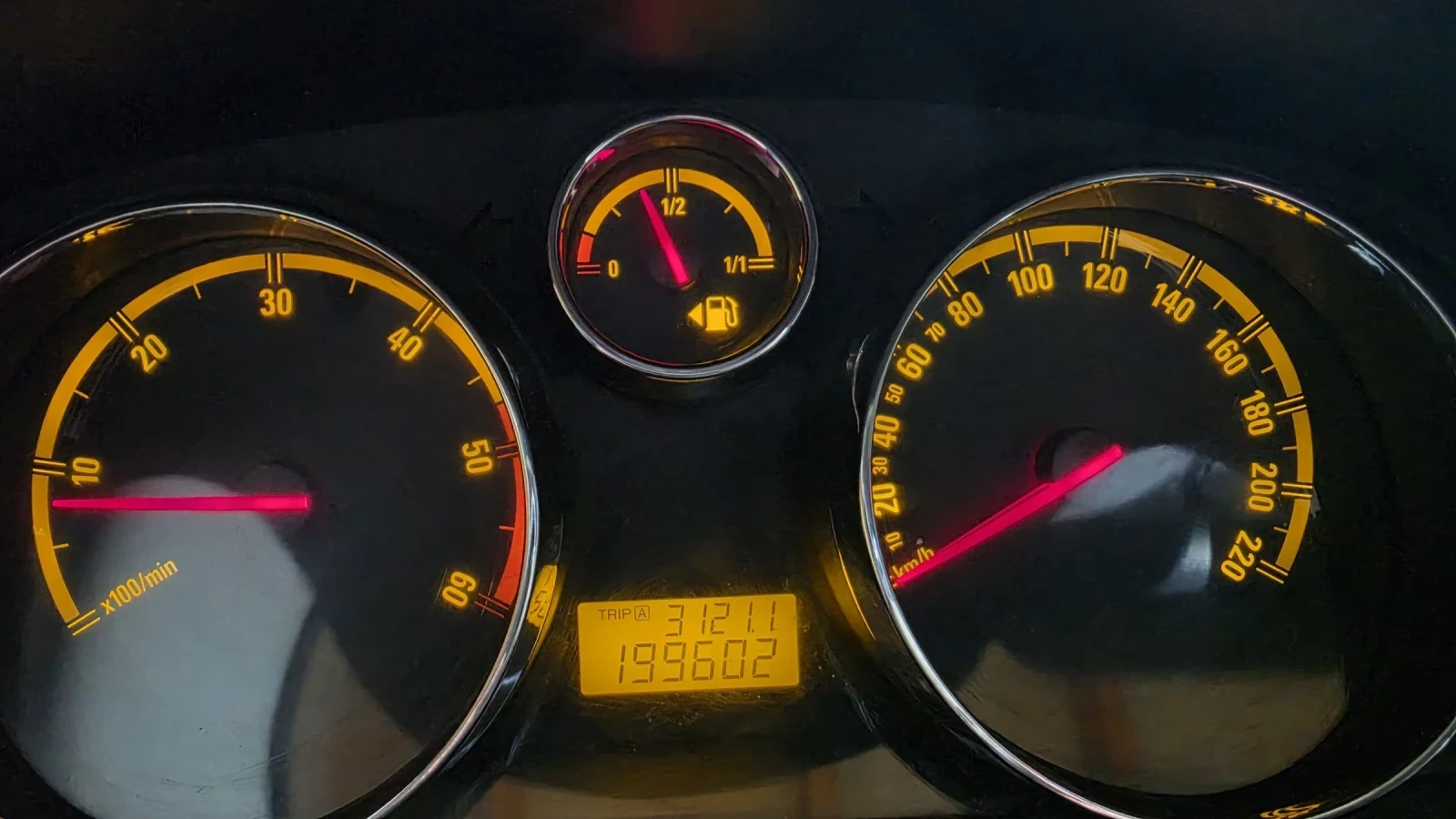 Opel Antara, снимка 6 - Автомобили и джипове - 55232894