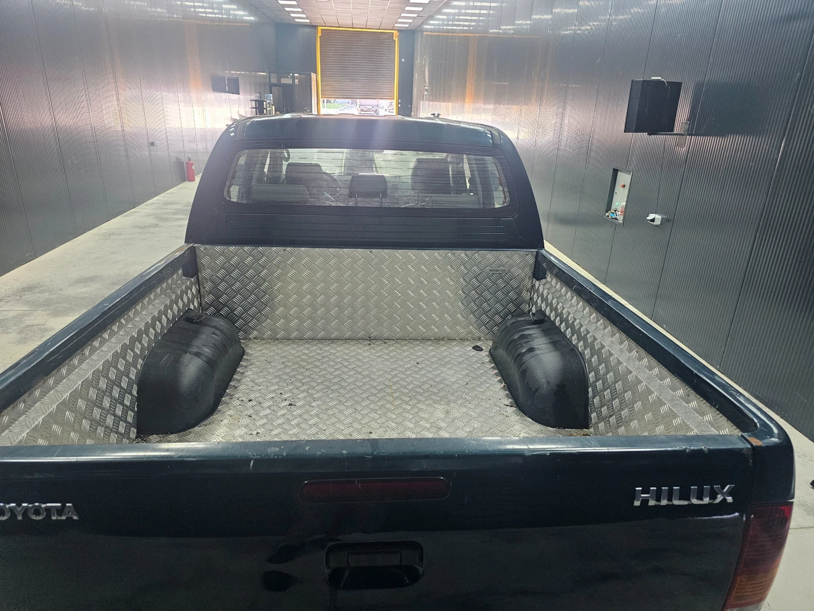 Toyota Hilux, снимка 13 - Автомобили и джипове - 55452743