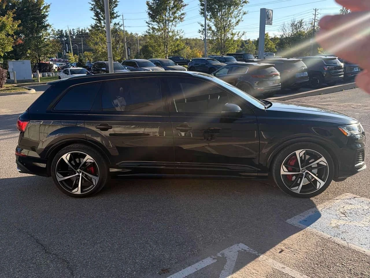 Audi SQ7 * 4.0 TFSI quattro * CARFAX * БЕЗ ПЪРВОНАЧАЛНА ВНО, снимка 3 - Автомобили и джипове - 56207959