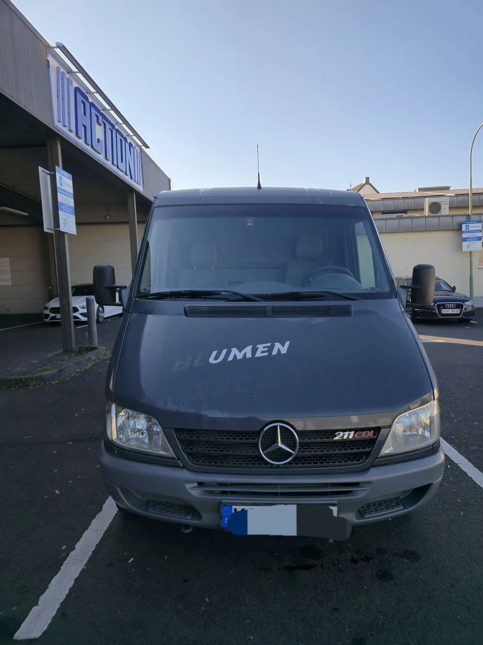 Mercedes-Benz Sprinter 211  - изображение 2