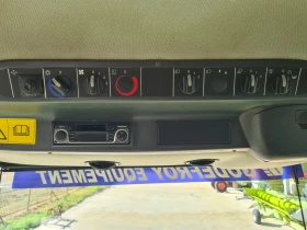 Комбайн Claas Mega 370, снимка 8