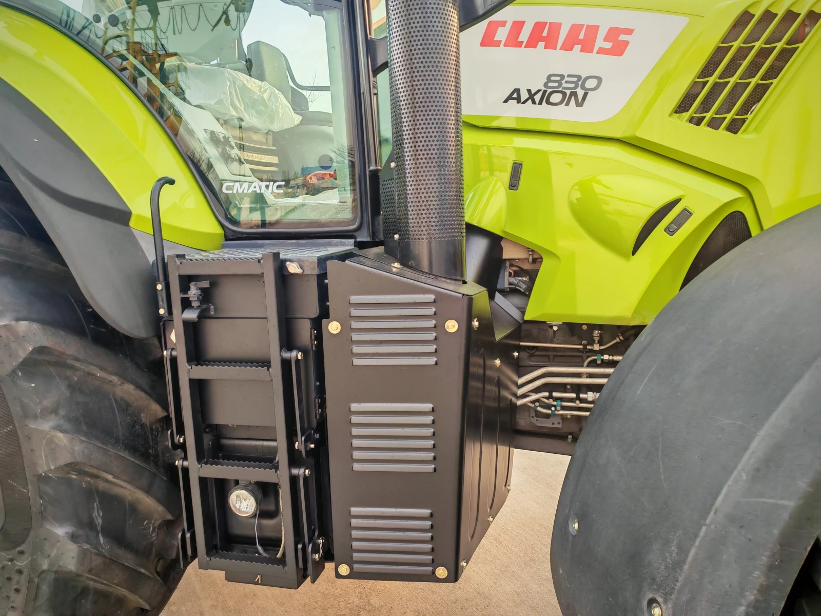 Трактор Claas Axion 830 лизинг с първоначална вноска 20% - изображение 4