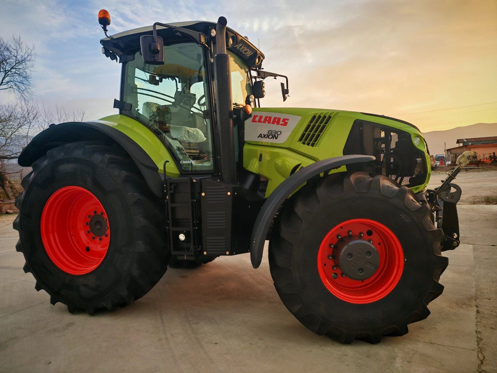 Трактор Claas Axion 830 лизинг с първоначална вноска 20% - изображение 3