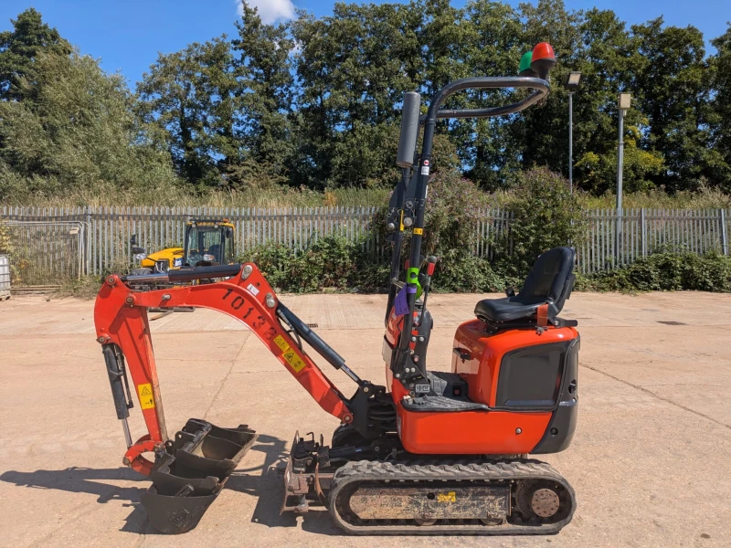 Багер Kubota K008-5, снимка 3 - Индустриална техника - 53186955