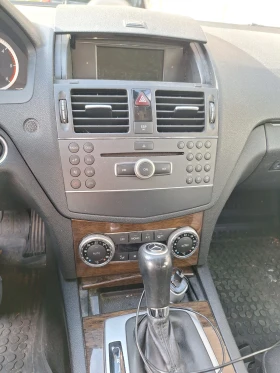 Mercedes-Benz C 220 Elegans, снимка 4