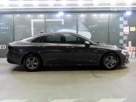 Kia K5, снимка 3