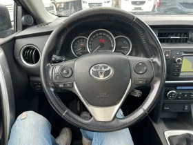 Toyota Auris, снимка 12