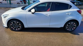 Mazda 2 1.5i SKYACTIV G!!!NAVI!!!KAMERA!!!STASTOP!!97000km | Mobile.bg   3
