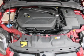 Ford Focus 1.6i, снимка 17