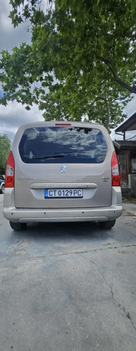 Обява за продажба на Peugeot Partner Tepee ~9 999 лв. - изображение 7 | Auto.bg Обява за продажба на Peugeot Partner Tepee ~9 999 лв. - изображение 7