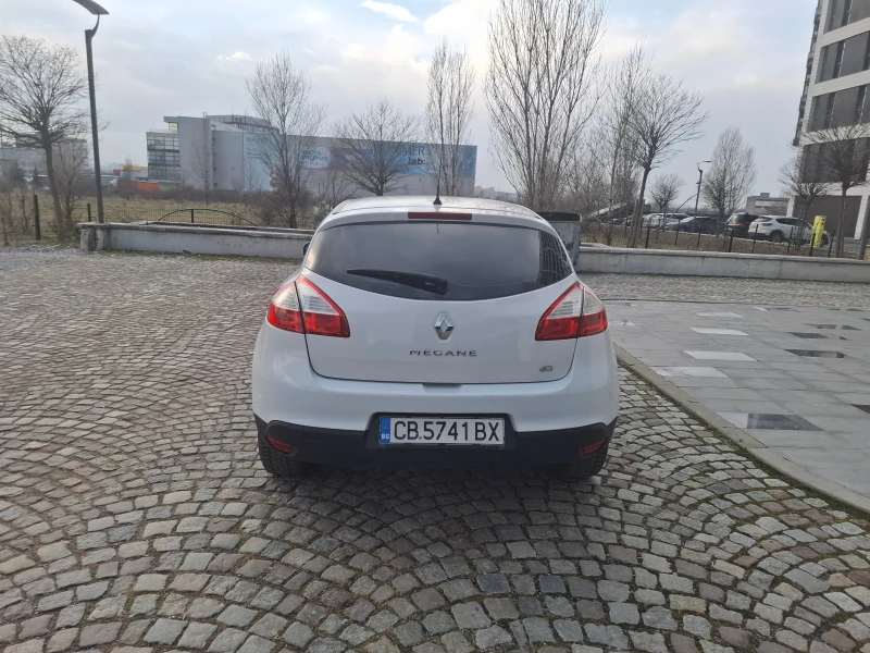 Renault Megane, снимка 4 - Автомобили и джипове - 46051522